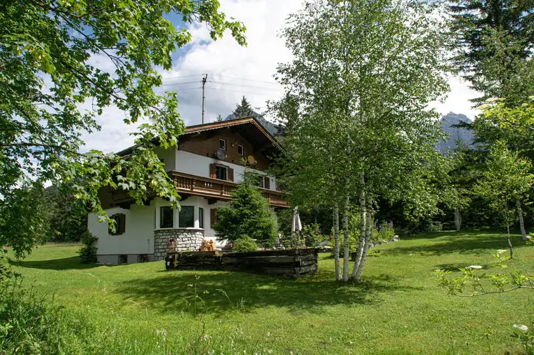 Georg Feller, Feller Immobilien GmbH