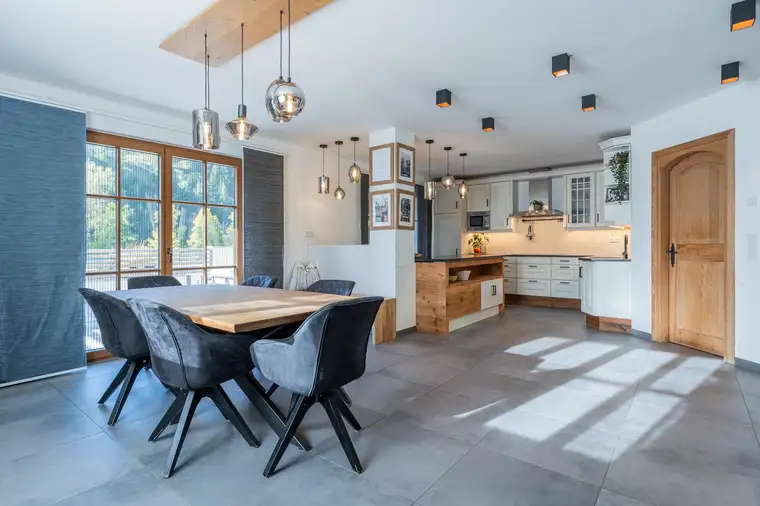 Georg Feller, Feller Immobilien GmbH