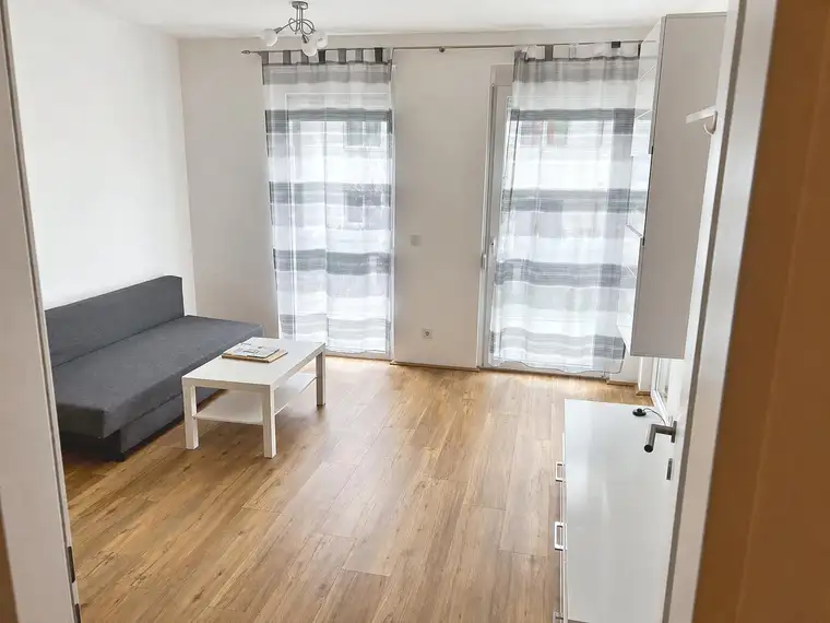 Anlagehit ! 2030 befristet vermietete 2-Zimmer-Neubau-Wohnung in Schwechat mit Garten und Lift