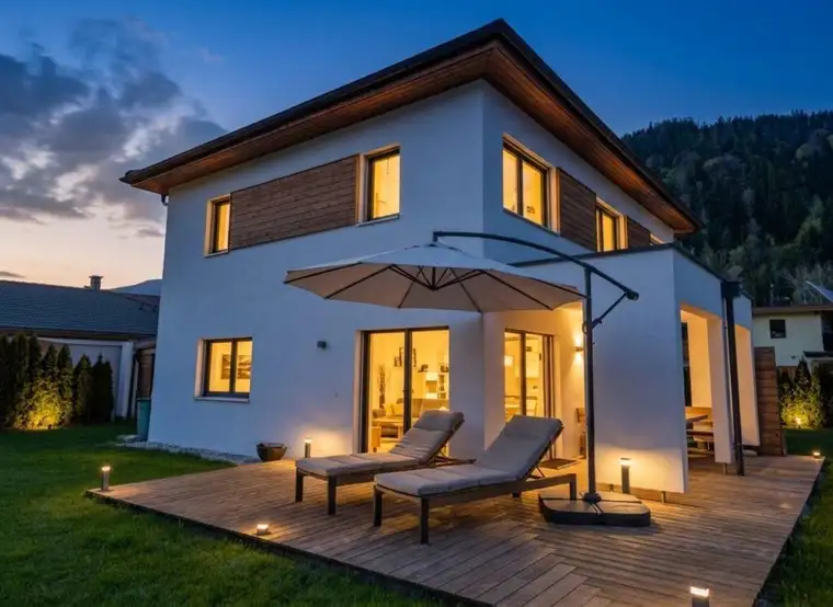 Modernes neuwertiges Einfamilienhaus in Zentrumsnähe .