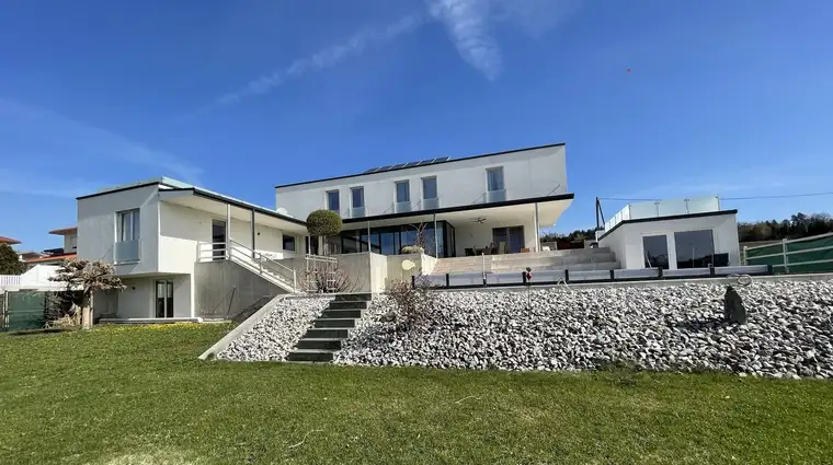 Hochwertige Wohnimmobilie mit viel Charm und Raffinesse Nähe Klagenfurt