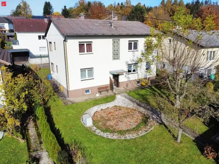 Gefragter Mehrfamilien-Wohntraum mit großer Gartenoase!