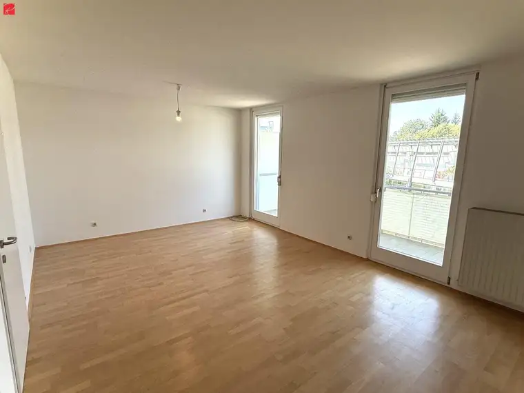 Anleger aufgepasst: Geräumige Garconnière mit Westbalkon!
