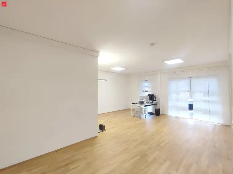 Helle und repräsentative Bürofläche mit bester Infrastruktur!