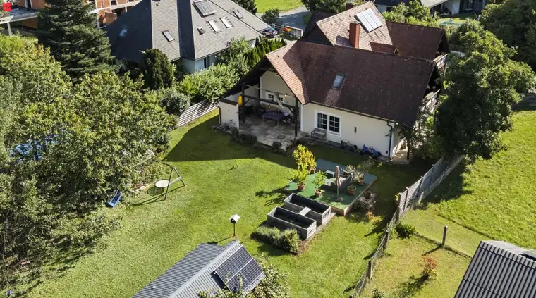Exklusiver Familientraum: Luxus, Lebensqualität und weitläufiger Garten!