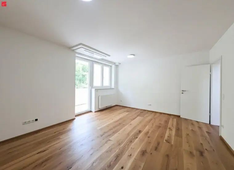 Erstbezug nach Sanierung – Fernblick &amp; 2 Loggien