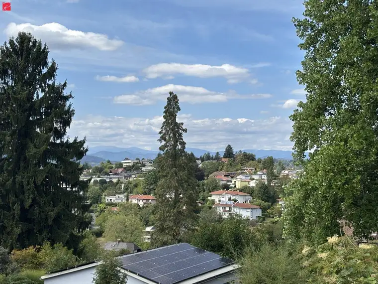 Traumausblick: sonnige Wohnoase mit Weitblick