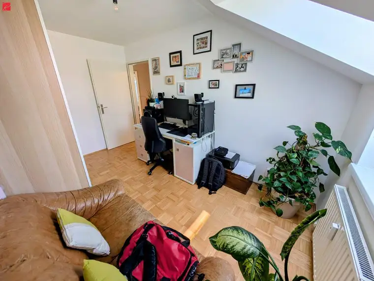 Wohnen mit Weitblick: Charmante Maisonette mit Bergblick, Top-Homeoffice &amp; Platz für Ihre Zukunft!