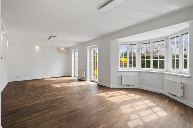 Eleganz trifft Exklusivität – stilvolle Villa im Fontana Resort