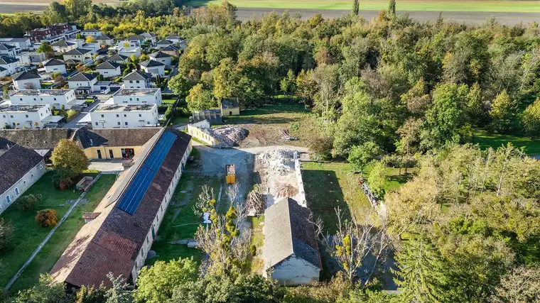 Exklusive Liegenschaften in elegantem Schlossparkambiente