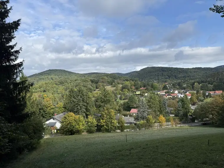 Baugrundstück in Aussichtslage