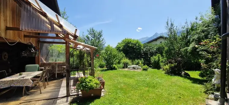 Wunderschönes Grundstück mit Altbestand und Hofstadl!
