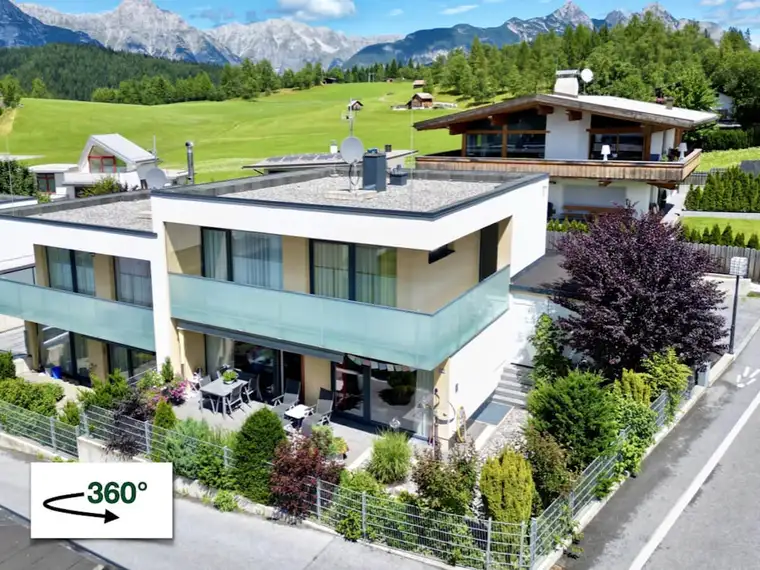 Wohntraum mit Weitblick: Beeindruckende Doppelhaushälfte in begehrter Lage von Seefeld