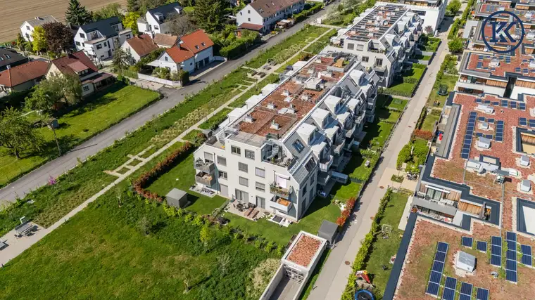 Sonnendurchflutetes Dachgeschossjuwel mit Gartenblick &amp; Nähe zur Lobau