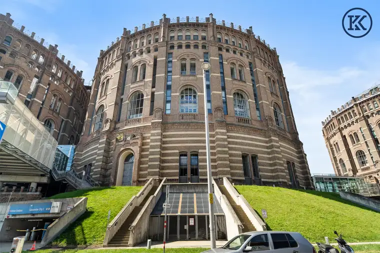 Traumhafte Maisonette-Wohnung direkt beim Gasometer – Wohnen mit Weitblick über Wien!