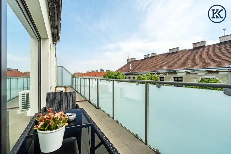 Büro mit Top-Aufteilung &amp; 2 Balkonen im Herzen Meidlings