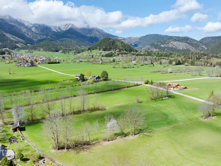 Blick auf den Schneeberg - zwei zusammenhängende Grundstücke