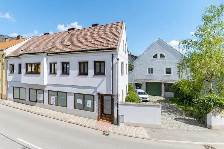 Anlageobjekt ca. 5,7% Rendite | 2 Liegenschaften | 100% vermietet