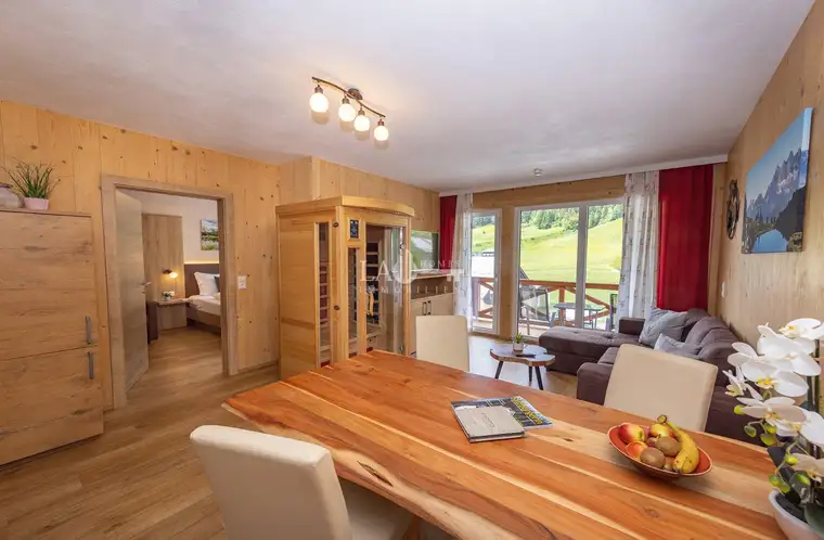 TOP 32 8+(2) APARTMENT MIT SEHR GUTER WINTER UND SOMMER SAISON!