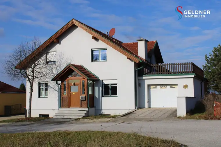 Hier will ich wohnen! - Großzügiges Einfamilienhaus, 5 Zimmer, in ruhiger Lage in Steinberg zu kaufen und sofort einziehen!