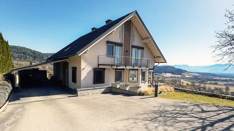 Luxuriöses Ein-/Zweifamilienhaus mit spektakulärem Panoramablick – Stilvoll wohnen in absoluter Ruhelage