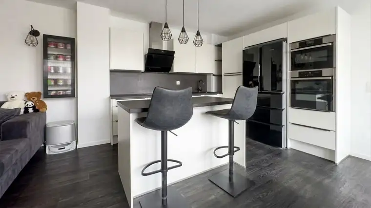 Modere 4 Zimmer Wohnung mit großen Balkon in Deutsch-Wagram