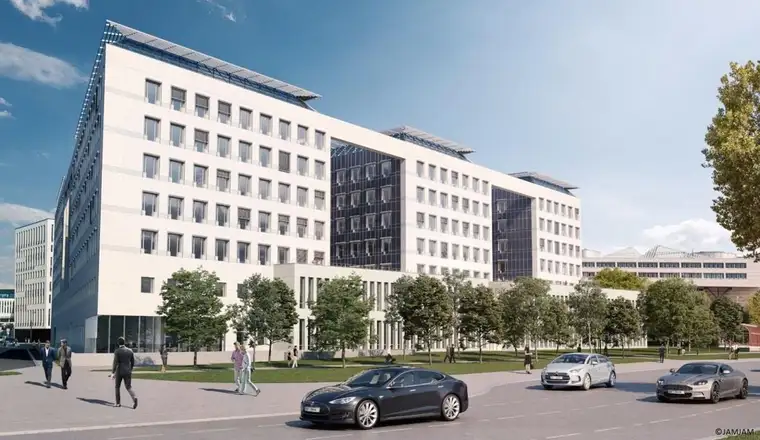 Anna Zillner, EHL Gewerbeimmobilien GmbH