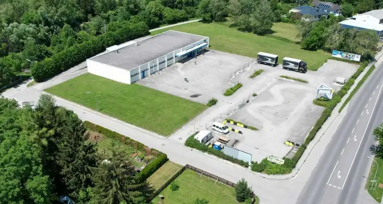 Grundstück inkl. Halle in Pottenstein anmietbar