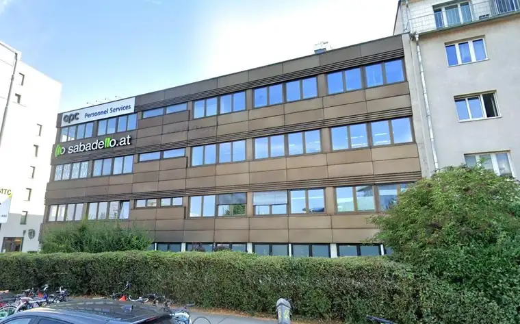 Praktische Bürofläche mit perfekter Verkehrsanbindung