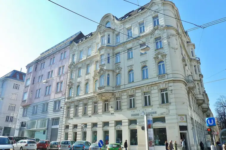 Altbauflair &amp; Klimaanlage - Büro mit direkter U1-Anbindung!