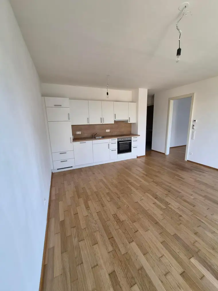 2-Zimmer-Wohnung mit Terrasse und 2 Garagenplätzen in Vösendorf