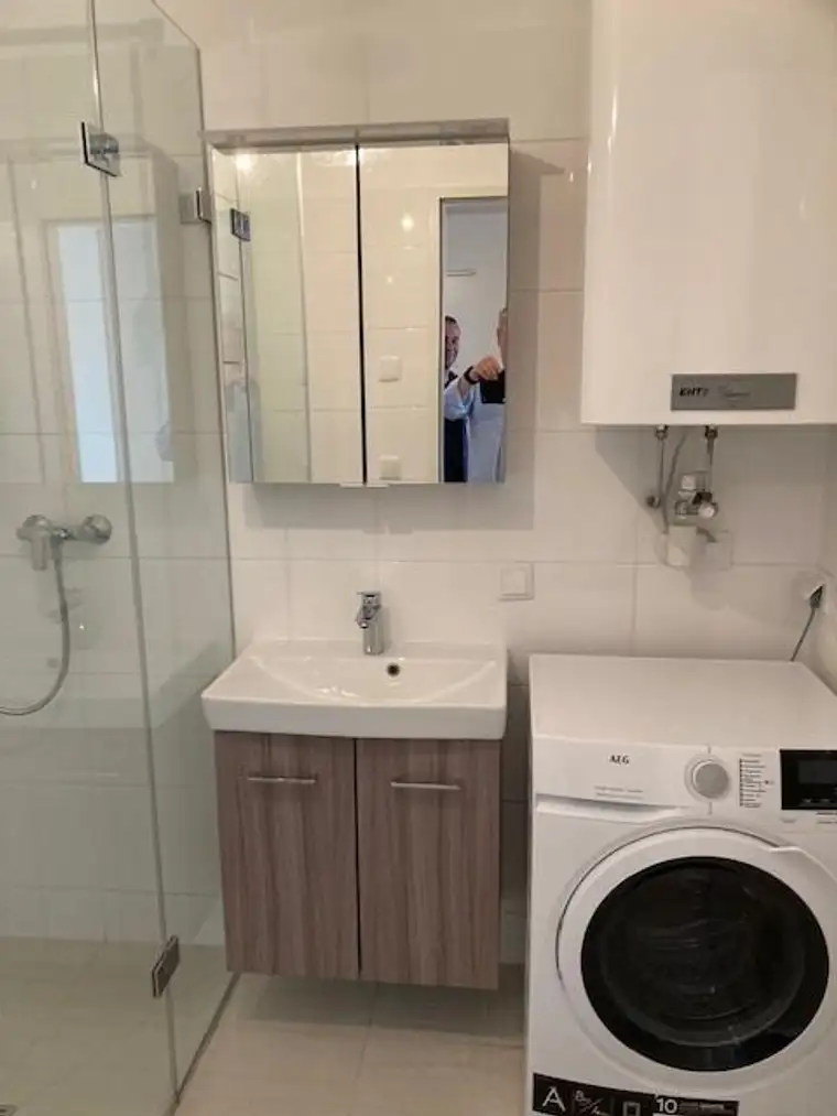 Moderne 2-Zimmer Wohnung mit Balkon in Wien 1150