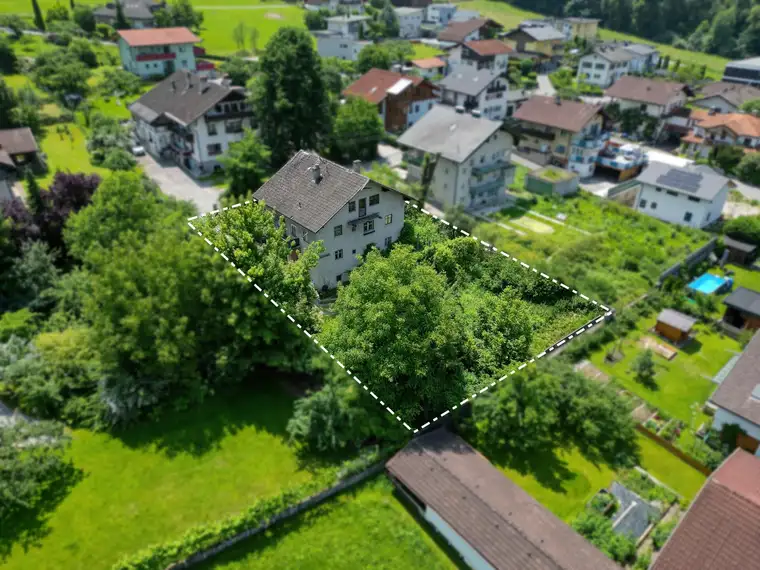 Traumhaftes Grundstück mit flexiblen Möglichkeiten und Altbestand in Stams zu verkaufen!