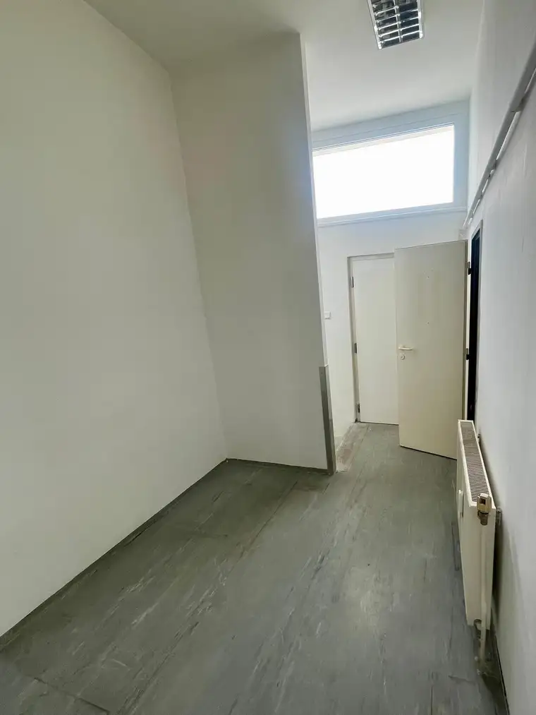 Geschäftsfläche im Nahversorgungszentrum Autokaderstraße