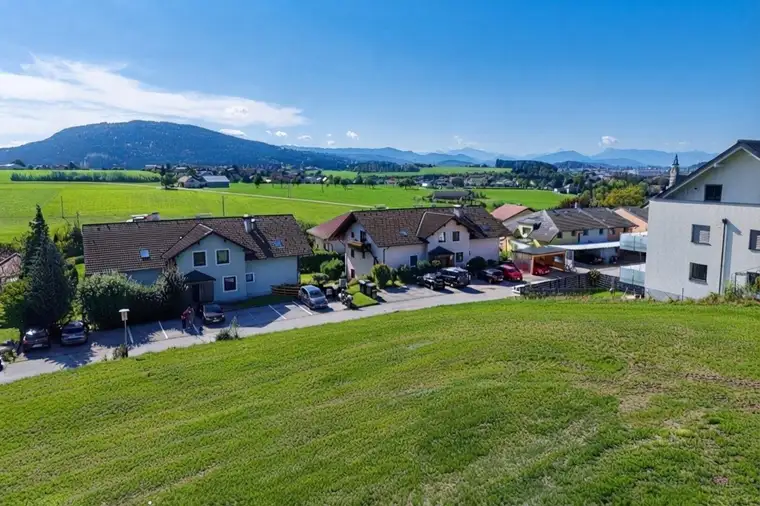 Ihr Platz für individuelle Wohnträume - Grundstück mit großartigem Panoramablick