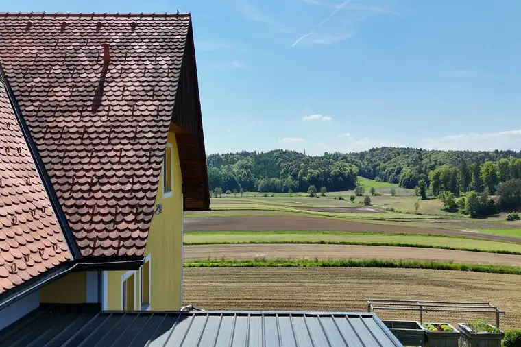 Traumhaftes Einfamilienhaus in idyllischer Ruhelage mit Panoramablick ins Grüne