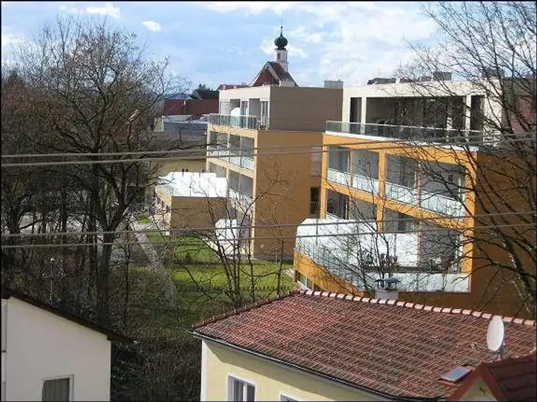 zentrale Lage vis-a-vis Krankenhaus Schärding