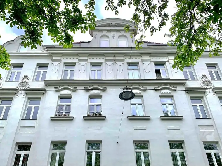 Garagen-Stellplatz zu mieten in 1120 Wien, Oswaldgasse