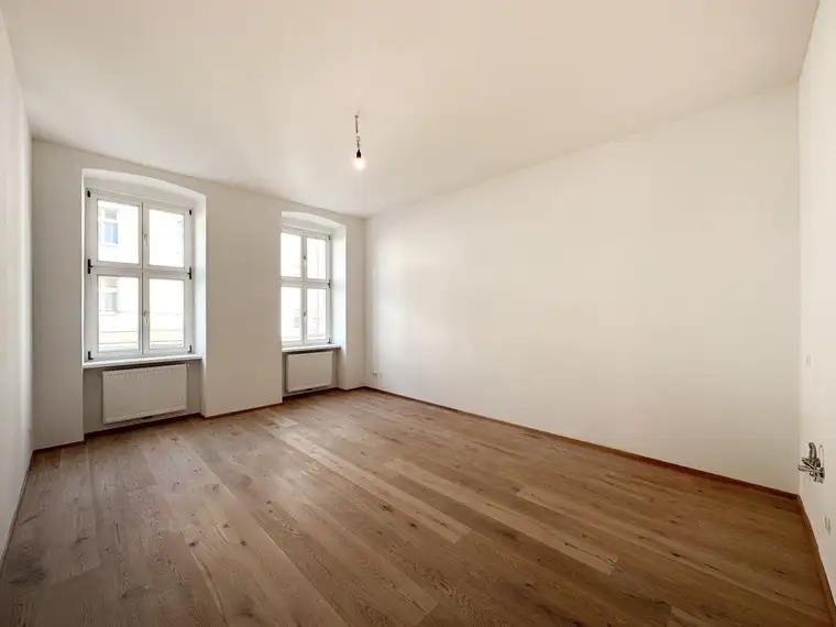 ERSTBEZUG nach Sanierung | Südseitige 1-Zimmer-Wohnung in Charmantem Eckzinshaus | Johann Nepomuk Berger Platz