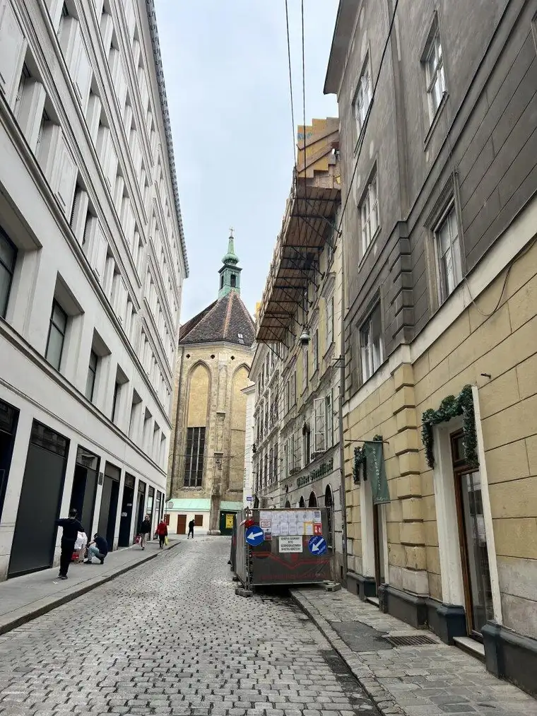 Rarität Nähe Graben - Retailfläche in traditionsreicher Bestlage