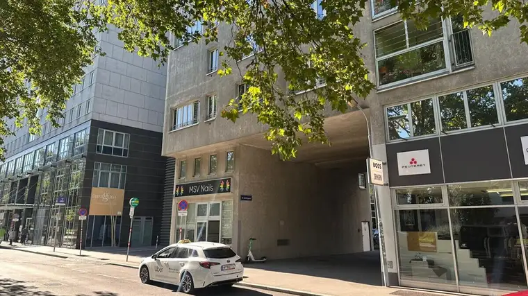 1220 Wien | GASSENLOKAL |86 m² im Erd- und Obergeschoss | Frequenzlage Nähe VIC/Alte Donau