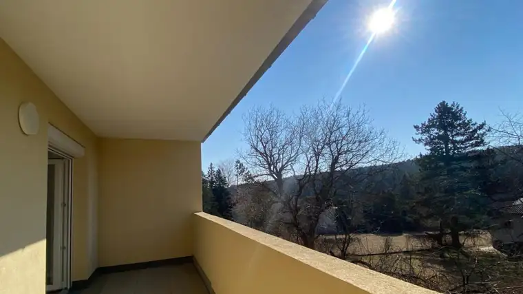 2620 Neunkirchen-Mollram | REIHENHAUS 1. Bezug | Küche &amp; 2 Stellplätze inklusive | Am Waldesrand