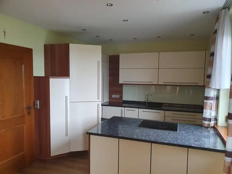 Tolle Wohnung in Dietachdorf mit Einbauküche zu vermieten
