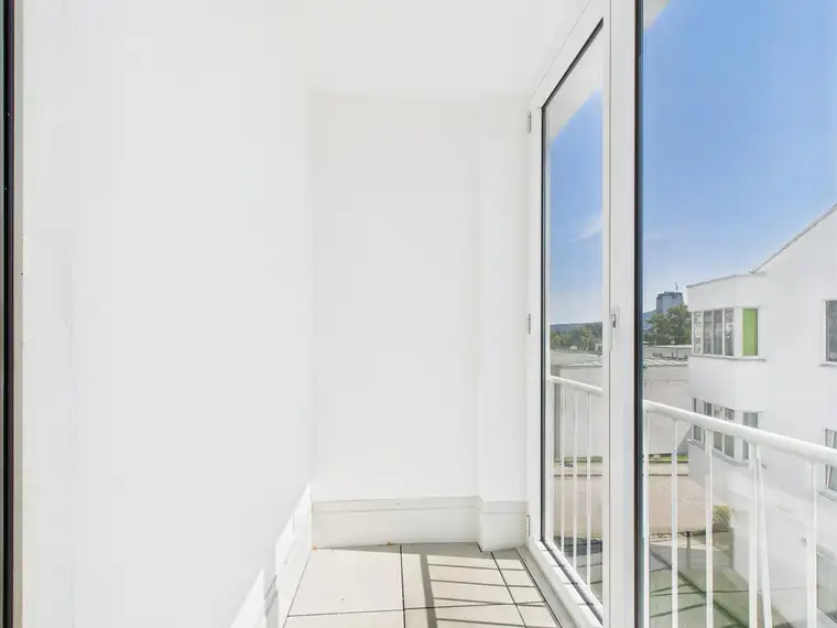 Willkommensaktion: 1 Monat mietfrei | Online Terminbuchung: Innenstadtflair trifft Wohnkomfort | 1 Zimmer | 2. OG | ab sofort verfügbar | mit Loggia