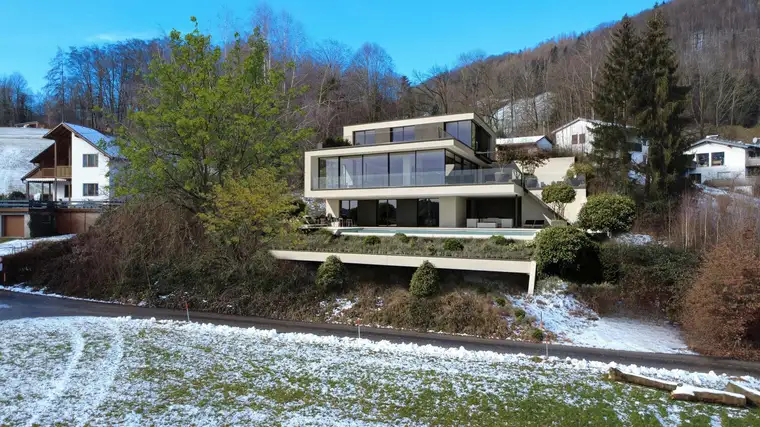 ALTMÜNSTER - Exklusives Grundstück mit unverbaubarem Blick auf den Traunsee und Traunstein