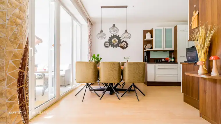 LEONDING: Wunderschöne Gartenwohnung inkl. 2 x Tiefgaragenplätze