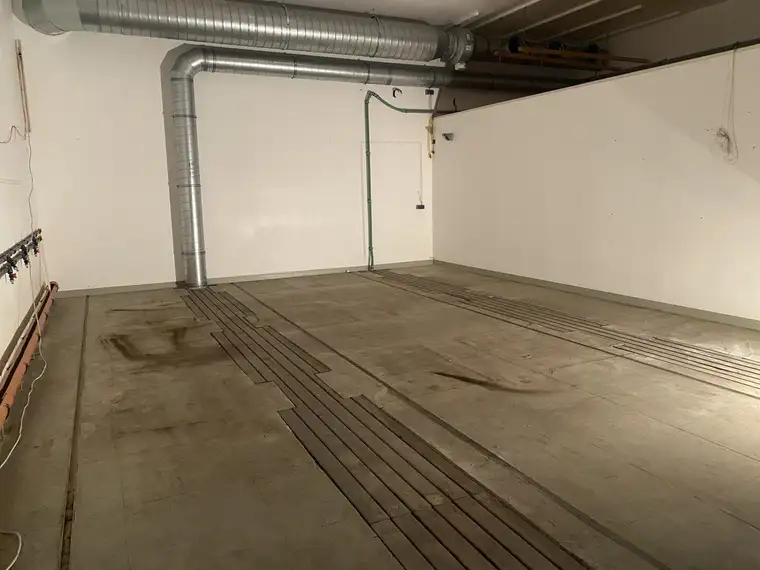 Günstige Lager- &amp; Büroflächen in Hohenems von 28 - 700 m²