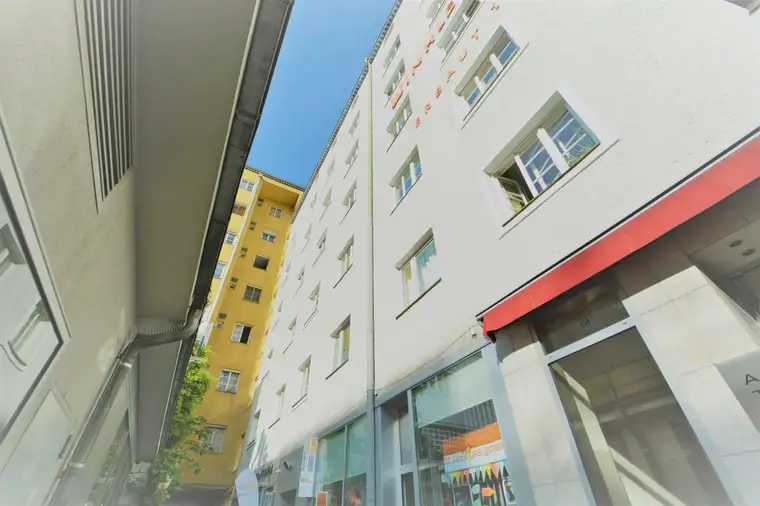 Urbanes Wohnen in der Innenstadt - 3,5-Zimmer-Wohnung mit Balkon