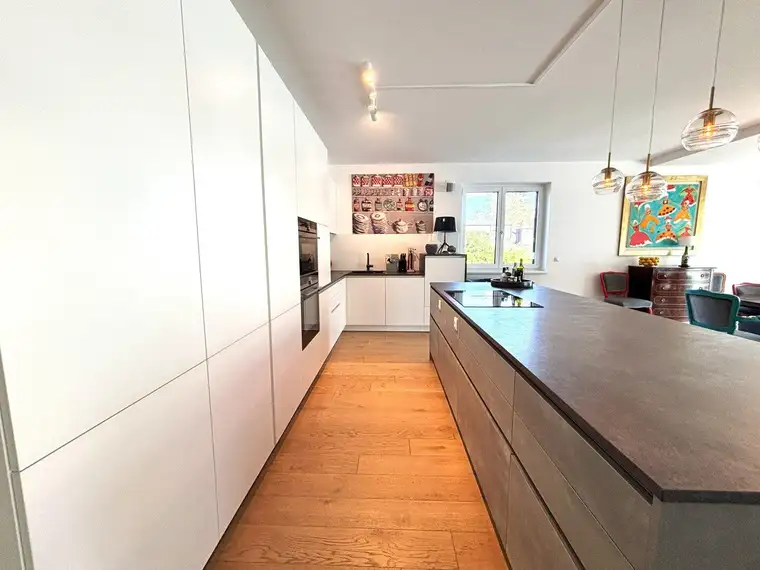 Exklusive Wohnung in einzigartiger Lage mit herrlichem Grünblick!