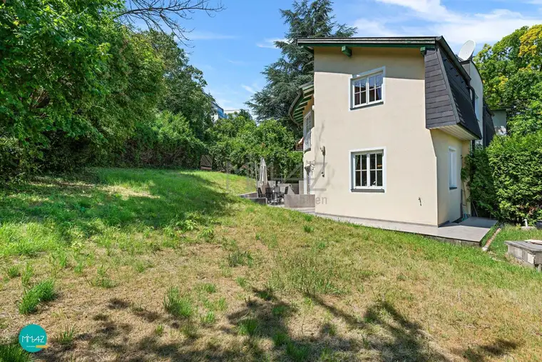 British Elegance in Vienna – A Home Like No Other! 5 rooms • 2 terraces • sauna • fitness room • garage! MOVE IN AND ENJOY!